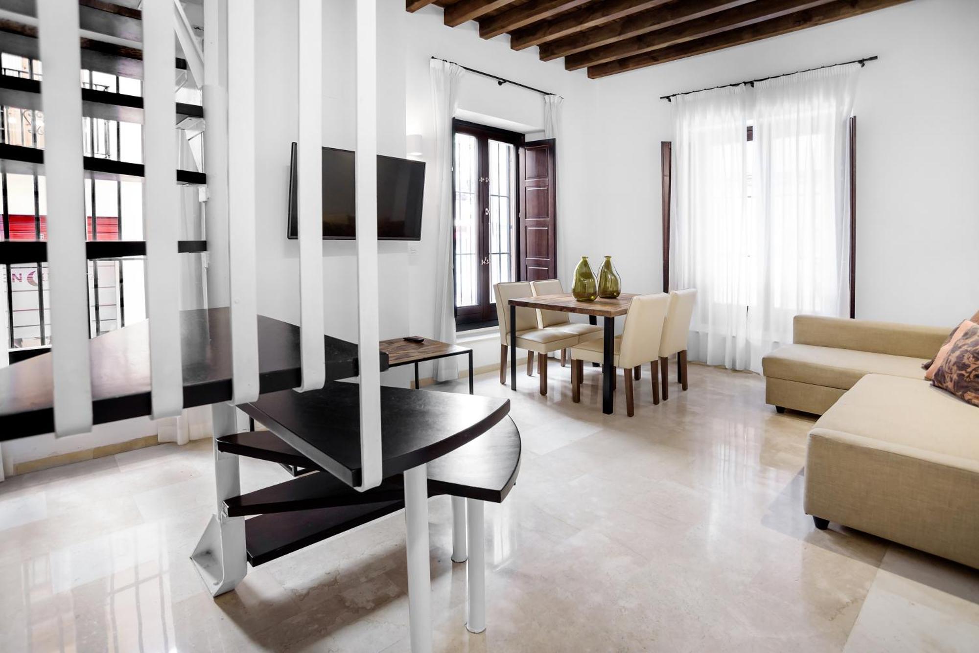 Suites Campo Del Principe By Maxi Hoteles — Photos 1